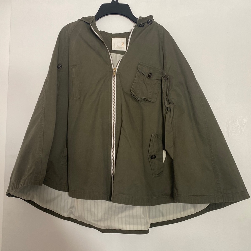 Women's Cape